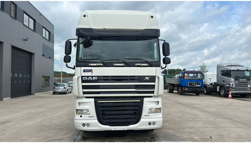 DAF 105 XF 460 (BOITE MANUELLE / MANUAL GEARBOX / CLEAN CONDITION / PROPRE) - Trekkvogn: bilde 2 DAF 105 XF 460 (BOITE MANUELLE / MANUAL GEARBOX / CLEAN CONDITION / PROPRE) - Trekkvogn: bilde 2