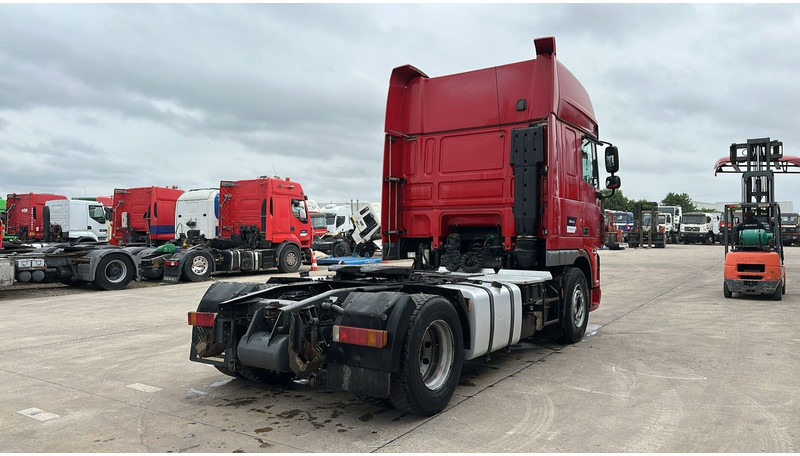 DAF 105 XF 460 (BOITE MANUELLE / MANUAL GEARBOX / TRES PROPRE) - Trekkvogn: bilde 5 DAF 105 XF 460 (BOITE MANUELLE / MANUAL GEARBOX / TRES PROPRE) - Trekkvogn: bilde 5