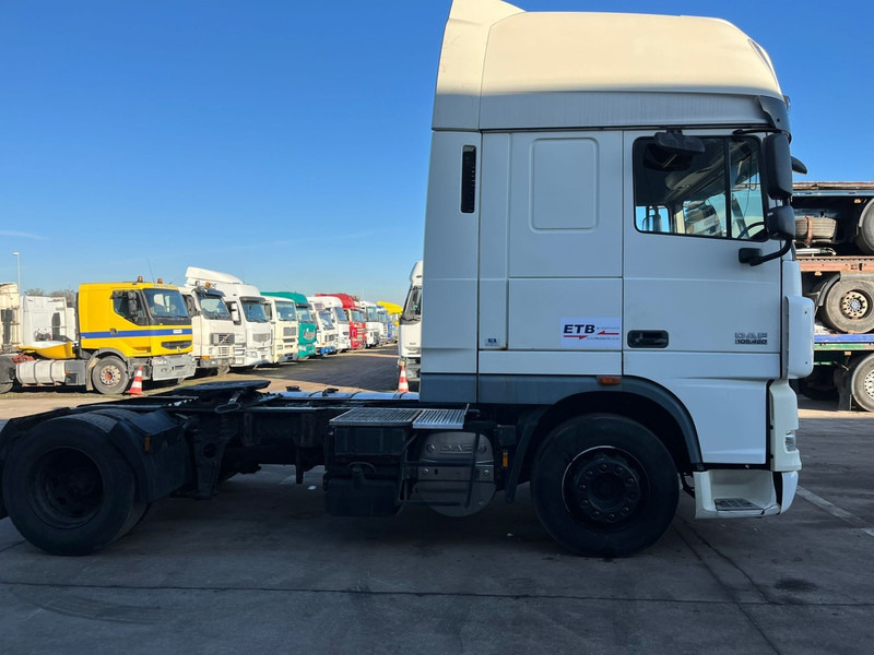 DAF 105 XF 460 Super Space Cab (MANUAL GEARBOX / BOITE MANUELLE) - Trekkvogn: bilde 4 DAF 105 XF 460 Super Space Cab (MANUAL GEARBOX / BOITE MANUELLE) - Trekkvogn: bilde 4