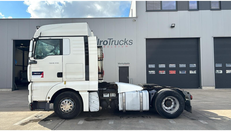 MAN TGA 18.440 (BOITE MANUELLE / MANUAL GEARBOX) - Trekkvogn: bilde 2 MAN TGA 18.440 (BOITE MANUELLE / MANUAL GEARBOX) - Trekkvogn: bilde 2