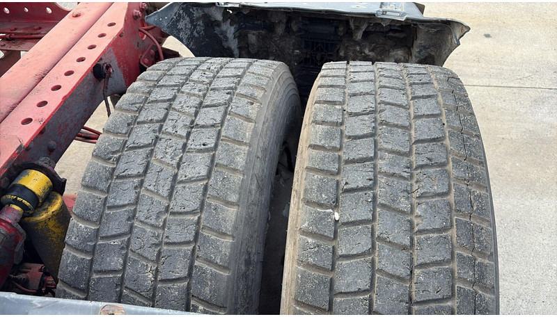 Trekkvogn MAN TGA 18.480 (POMPE MANUELLE / MANUAL PUMP / MANUAL GEARBOX / BOITE MANUELLE): bilde 10 Trekkvogn MAN TGA 18.480 (POMPE MANUELLE / MANUAL PUMP / MANUAL GEARBOX / BOITE MANUELLE): bilde 10