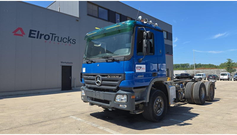 Mercedes-Benz Actros 2641 (LAMES / STEEL SUSP. / EPS / 3 PEDALES / GRAND PONT) - Trekkvogn: bilde 1 Mercedes-Benz Actros 2641 (LAMES / STEEL SUSP. / EPS / 3 PEDALES / GRAND PONT) - Trekkvogn: bilde 1