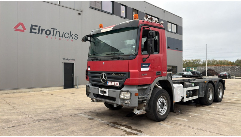 Mercedes-Benz Actros 3341 (EPS / CAMION BELGE !! / SUPS. LAMES / 33 TONNES / 3 PEDALES / MP2 / TRACTEUR ORIGINAL !! / V6 / MP2) - Trekkvogn: bilde 1 Mercedes-Benz Actros 3341 (EPS / CAMION BELGE !! / SUPS. LAMES / 33 TONNES / 3 PEDALES / MP2 / TRACTEUR ORIGINAL !! / V6 / MP2) - Trekkvogn: bilde 1