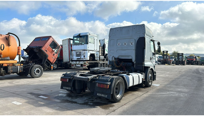 Renault Premium 420 (MANUAL GEARBOX / BOITE MANUELLE) - Trekkvogn: bilde 5 Renault Premium 420 (MANUAL GEARBOX / BOITE MANUELLE) - Trekkvogn: bilde 5