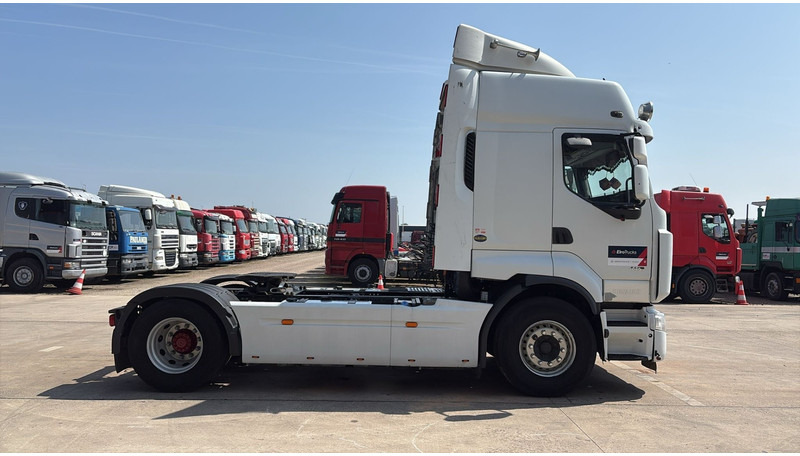 Renault Premium 460 DXI (PERFECT CONDITION / CHASSIS NO RUST / VERY CLEAN / AIRCO / EEV) - Trekkvogn: bilde 3 Renault Premium 460 DXI (PERFECT CONDITION / CHASSIS NO RUST / VERY CLEAN / AIRCO / EEV) - Trekkvogn: bilde 3