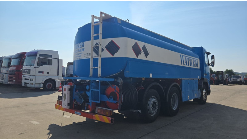 Volvo FH 12.380 (20.100 LITERS / PARFAIT ETAT / TOP CONDITION !!! / 6X2 / BOITE MANUELLE) - Tankbil: bilde 5 Volvo FH 12.380 (20.100 LITERS / PARFAIT ETAT / TOP CONDITION !!! / 6X2 / BOITE MANUELLE) - Tankbil: bilde 5