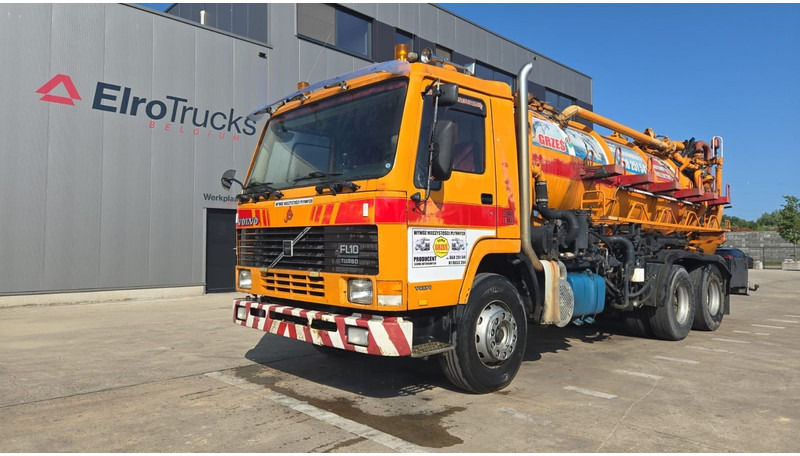 Volvo FL 10 - 320 (10500L + 1500L / 10 TYRES FULL STEEL / HIGH PRESSURE + VACUUM / POMPE MANUELLE / MANUAL PUMP) - Vakuum lastebil: bilde 1 Volvo FL 10 - 320 (10500L + 1500L / 10 TYRES FULL STEEL / HIGH PRESSURE + VACUUM / POMPE MANUELLE / MANUAL PUMP) - Vakuum lastebil: bilde 1