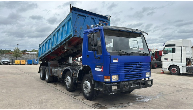 Volvo FL 12.380 (8X4 /STEEL SUSP. / BOITE MANUELLE / MANUAL GEARBOX) - Tippbil: bilde 3 Volvo FL 12.380 (8X4 /STEEL SUSP. / BOITE MANUELLE / MANUAL GEARBOX) - Tippbil: bilde 3