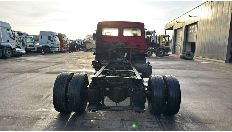 Chassis lastebil Volvo FL 220 (MANUAL GEARBOX / BOITE MANUELLE): bilde 8