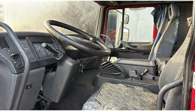 Chassis lastebil Volvo FL 220 (MANUAL GEARBOX / BOITE MANUELLE): bilde 12