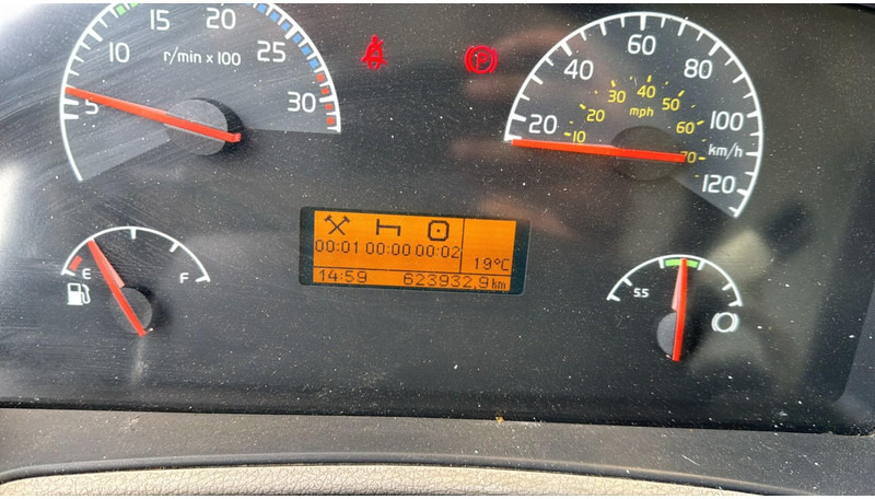 Leie Volvo FL 260 (LIFT 2000 KG / PERFECT BELGIAN TRUCK / 18 TON / EURO 5) Volvo FL 260 (LIFT 2000 KG / PERFECT BELGIAN TRUCK / 18 TON / EURO 5): bilde 18