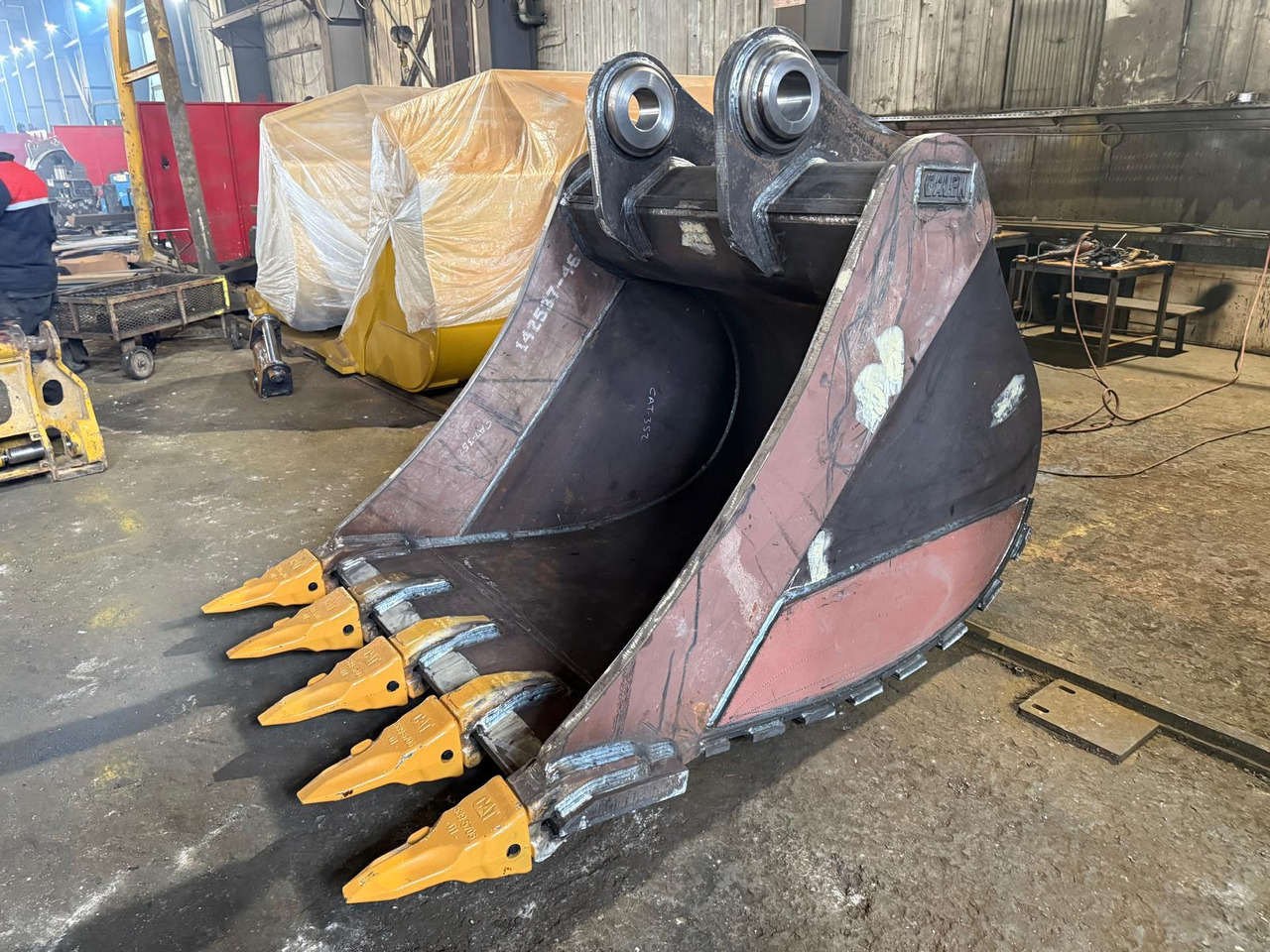 CATERPILLAR 352 General Purpose Bucket - Gravemaskinskuffe: bilde 2 CATERPILLAR 352 General Purpose Bucket - Gravemaskinskuffe: bilde 2