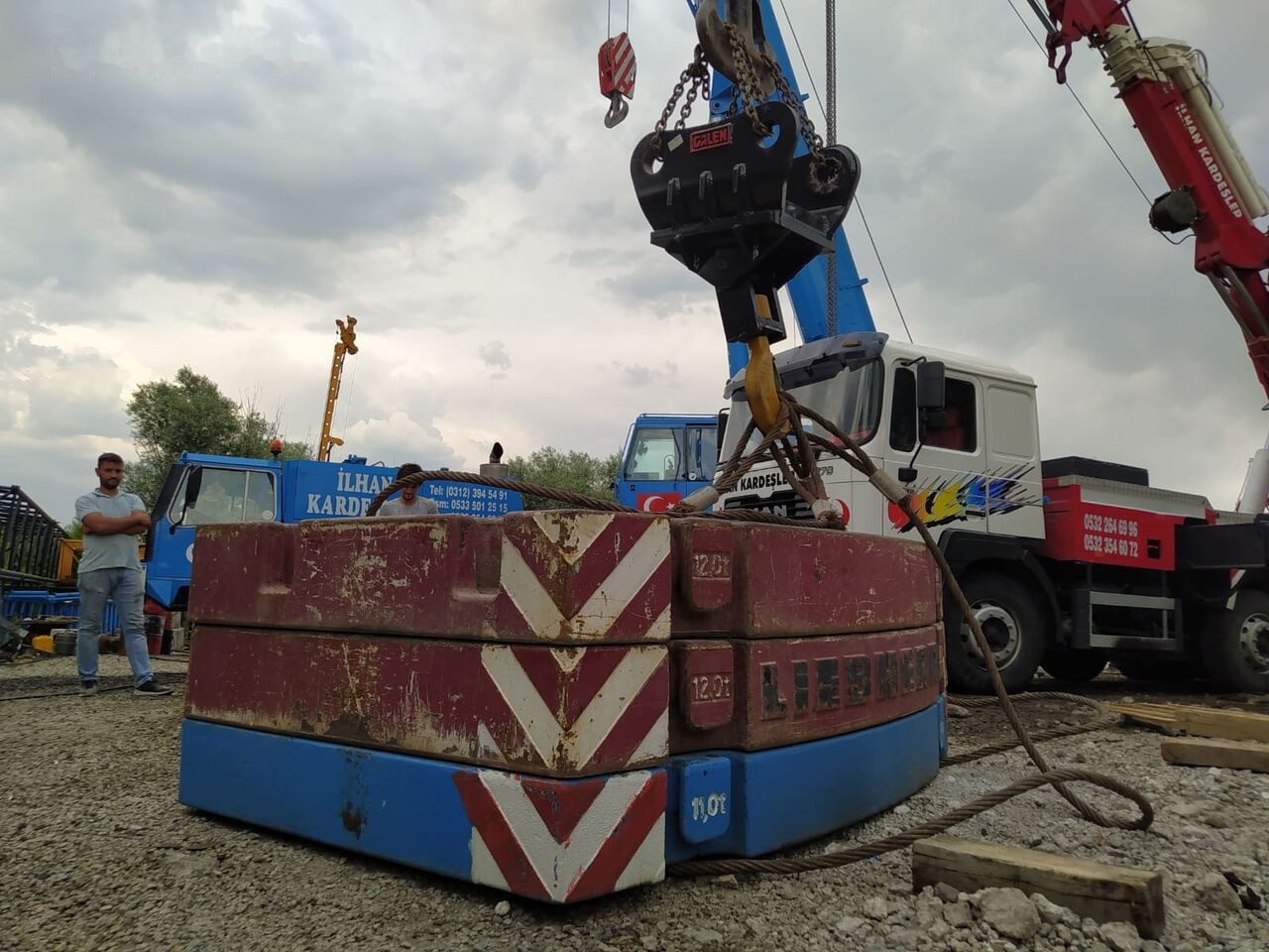 Galen CRANE LIFTING HOOK - Motvekt for Mobilkran: bilde 1 Galen CRANE LIFTING HOOK - Motvekt for Mobilkran: bilde 1