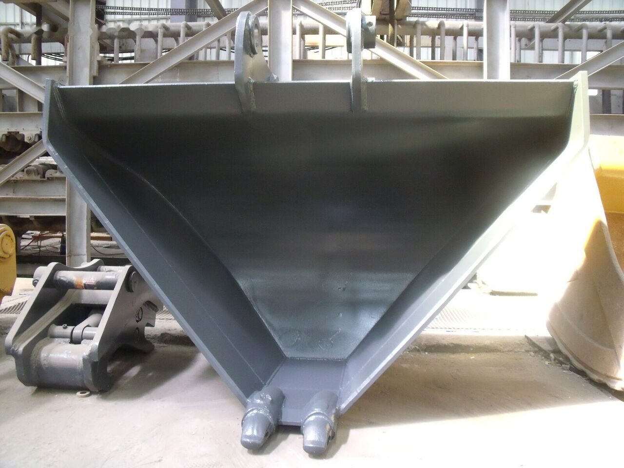 Galen TRAPEZOID BUCKET (V Ditch Bucket) - Gravemaskinskuffe: bilde 3 Galen TRAPEZOID BUCKET (V Ditch Bucket) - Gravemaskinskuffe: bilde 3