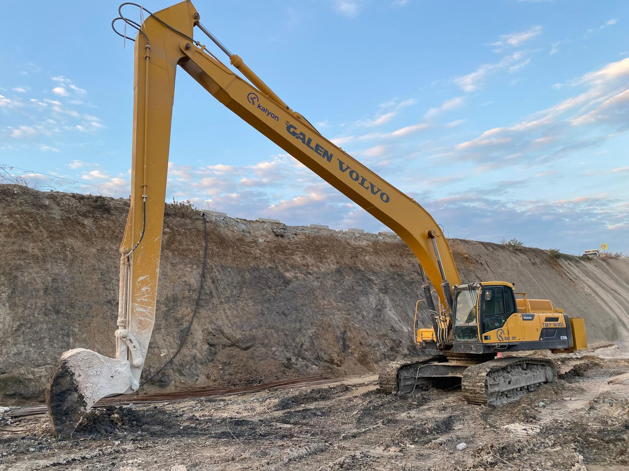 HITACHI ZX670 Long Reach Boom-Arm Manufacturing - Beltegraver: bilde 3 HITACHI ZX670 Long Reach Boom-Arm Manufacturing - Beltegraver: bilde 3