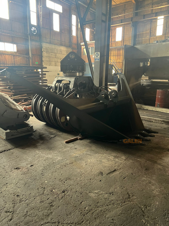 Hitachi ZX300 V-Type Bucket - Gravemaskinskuffe for Beltegraver: bilde 3 Hitachi ZX300 V-Type Bucket - Gravemaskinskuffe for Beltegraver: bilde 3