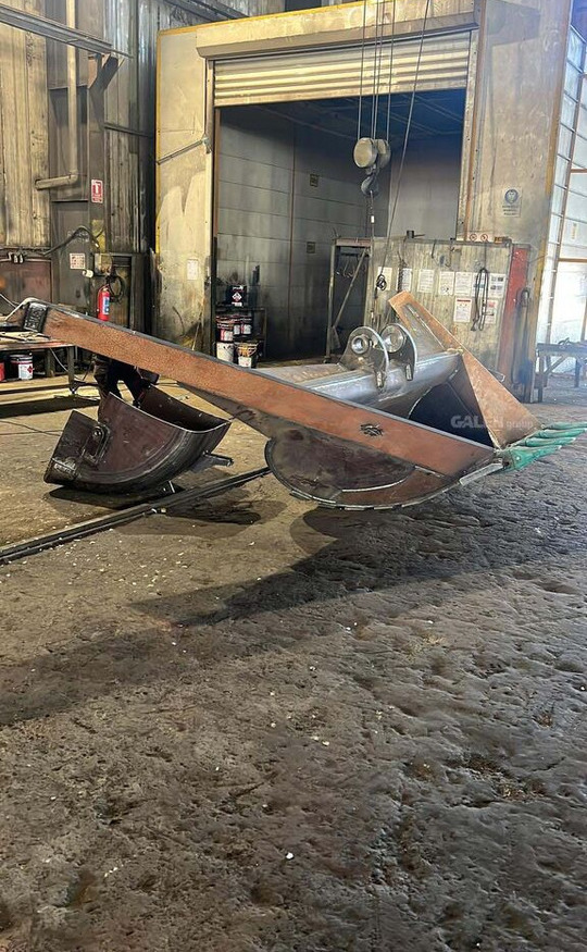 Komatsu PC300 Trapeze Bucket - Gravemaskinskuffe: bilde 4 Komatsu PC300 Trapeze Bucket - Gravemaskinskuffe: bilde 4