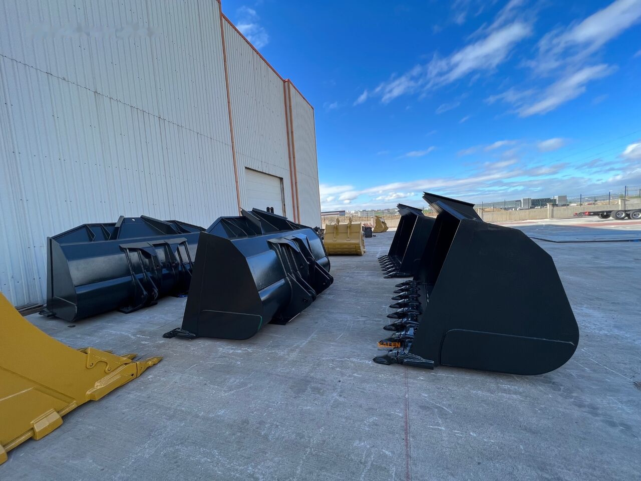 Volvo L150 Rock Bucket - Lasterskuffe: bilde 4 Volvo L150 Rock Bucket - Lasterskuffe: bilde 4