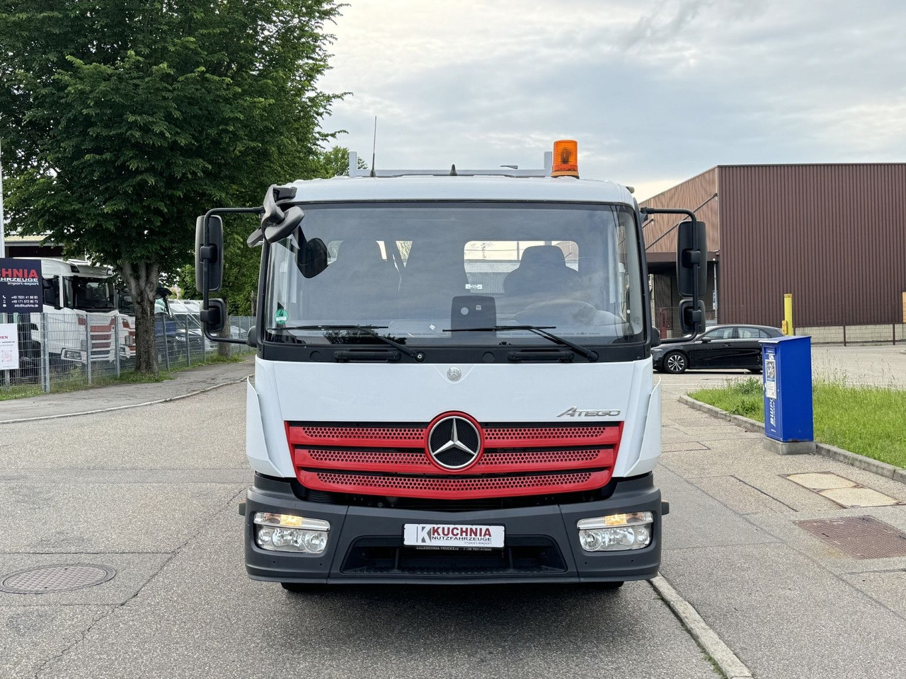 Mercedes-Benz Atego 1223 K Dreiseitenkipper 2xAHK 3-Sitze E6 - Tippbil: bilde 3 Mercedes-Benz Atego 1223 K Dreiseitenkipper 2xAHK 3-Sitze E6 - Tippbil: bilde 3