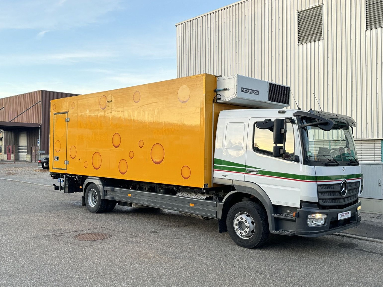 Mercedes-Benz Atego 1524 L-Haus Tiefkühlkoffer 6,9m LBW Tür - Lastebil med kjøl: bilde 3 Mercedes-Benz Atego 1524 L-Haus Tiefkühlkoffer 6,9m LBW Tür - Lastebil med kjøl: bilde 3