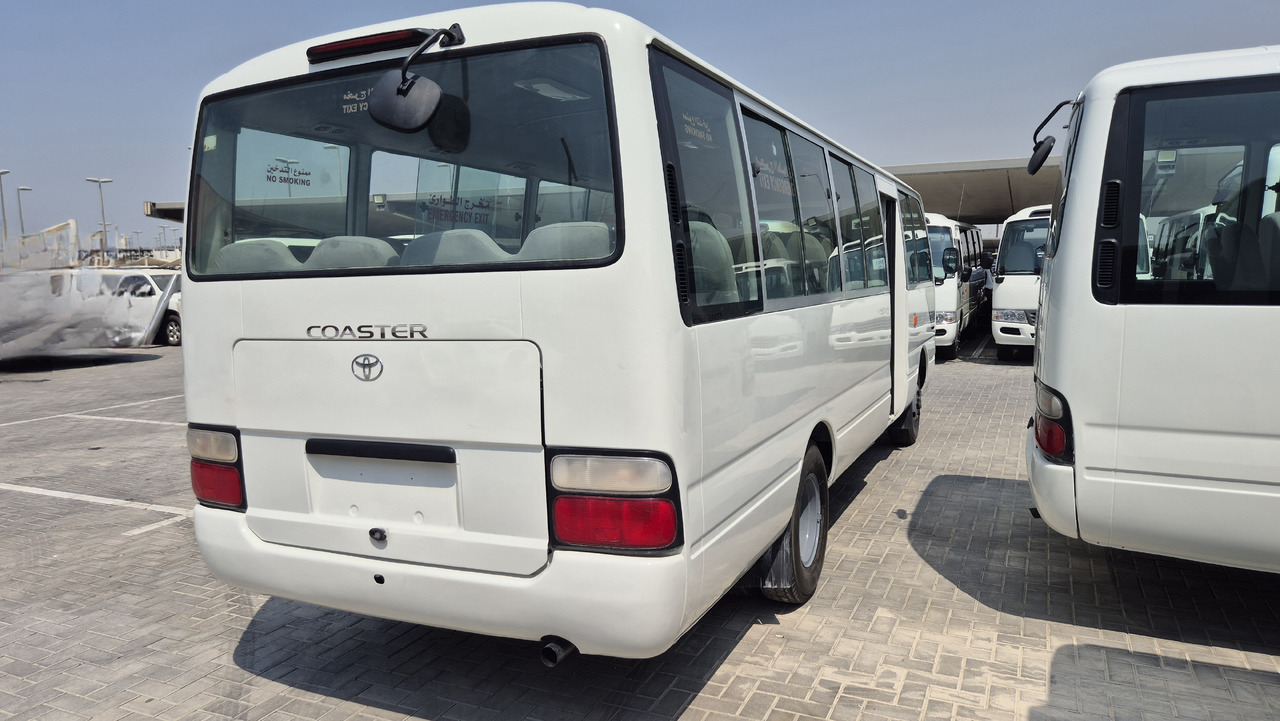 TOYOTA Coaster ... 30 places - Climatisé - Minibuss, Persontransport: bilde 3 TOYOTA Coaster ... 30 places - Climatisé - Minibuss, Persontransport: bilde 3
