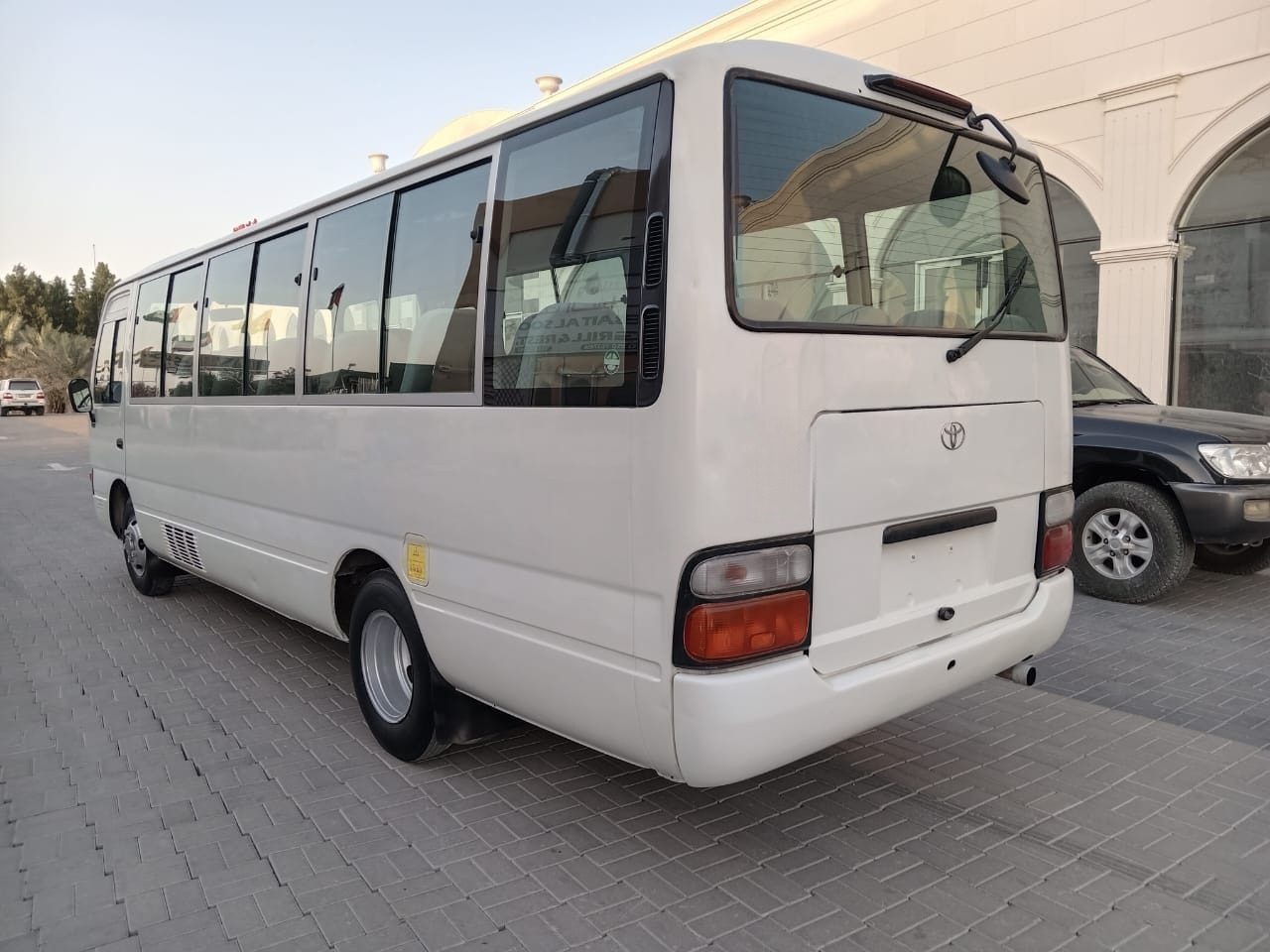 TOYOTA Coaster ... 30 places - diesel - climatisé ... BELGIQUE.. - Minibuss, Persontransport: bilde 3 TOYOTA Coaster ... 30 places - diesel - climatisé ... BELGIQUE.. - Minibuss, Persontransport: bilde 3