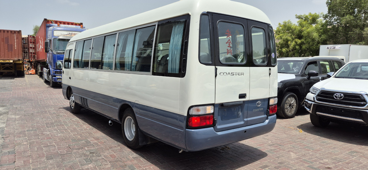 Toyota Coaster ... 30 places - climatisé - Minibuss, Persontransport: bilde 2 Toyota Coaster ... 30 places - climatisé - Minibuss, Persontransport: bilde 2