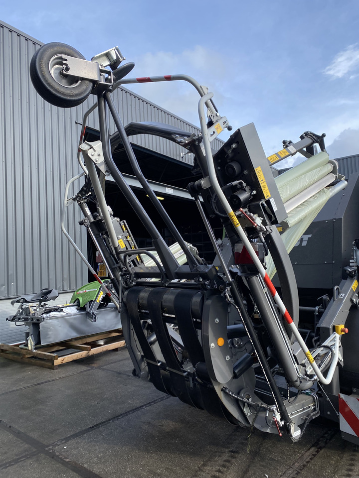 FENDT Rotana 130F Combi - Rundballepakker: bilde 5 FENDT Rotana 130F Combi - Rundballepakker: bilde 5