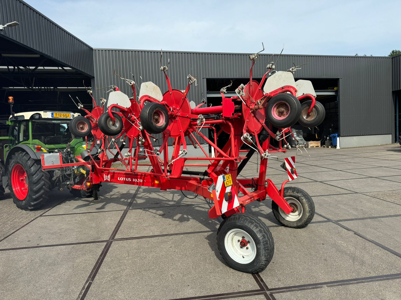 Lely Lotus 1020S - Høyvender: bilde 1 Lely Lotus 1020S - Høyvender: bilde 1