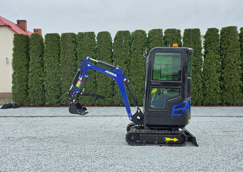 Kubota NOWA MINIKOPARKA AUGER HT 18, SILNIK KUBOTA, 3 ŁYŻKI - Minigraver: bilde 4 Kubota NOWA MINIKOPARKA AUGER HT 18, SILNIK KUBOTA, 3 ŁYŻKI - Minigraver: bilde 4