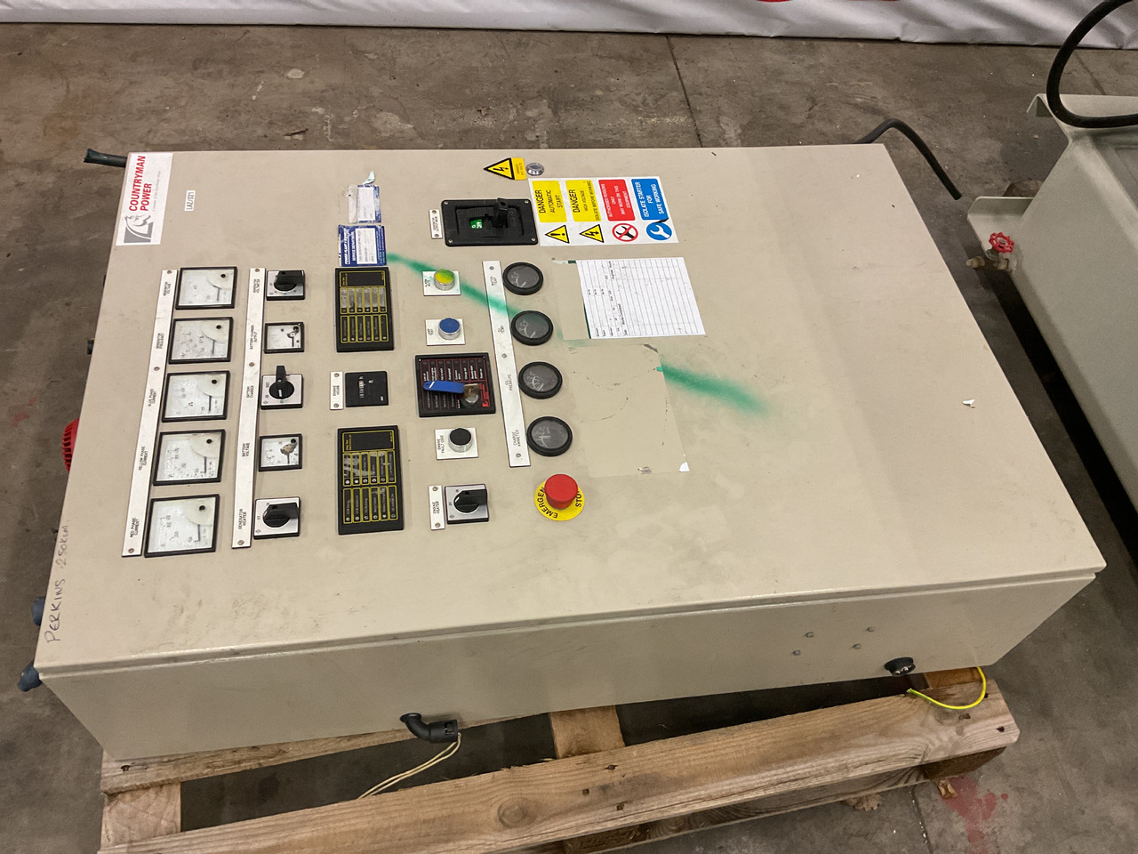 Elektrisk generator Perkins 250KVA, low standby hours and very complete.: bilde 11