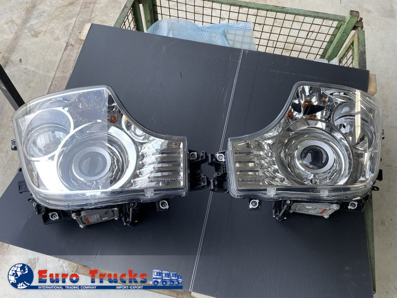 Mercedes-Benz Head light unit MP4 - Frontlys for Lastebil: bilde 1 Mercedes-Benz Head light unit MP4 - Frontlys for Lastebil: bilde 1