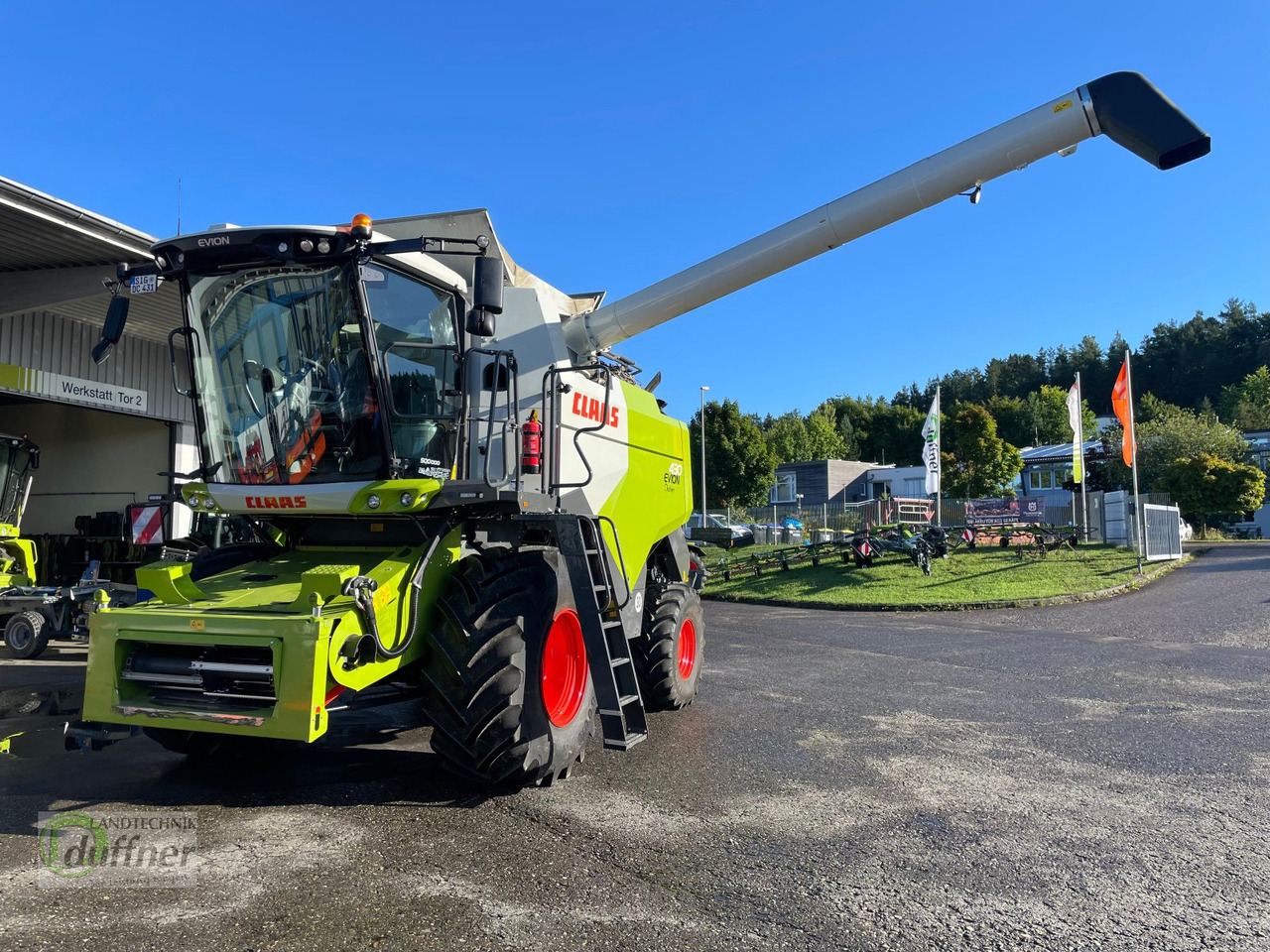 CLAAS Evion 430 Bussines - Skurtresker: bilde 2 CLAAS Evion 430 Bussines - Skurtresker: bilde 2