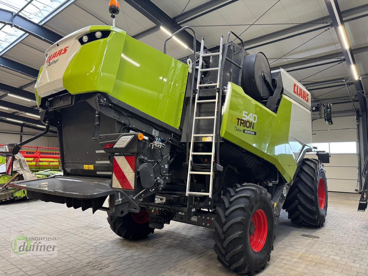 CLAAS Trion 540 Montana - Skurtresker: bilde 4 CLAAS Trion 540 Montana - Skurtresker: bilde 4