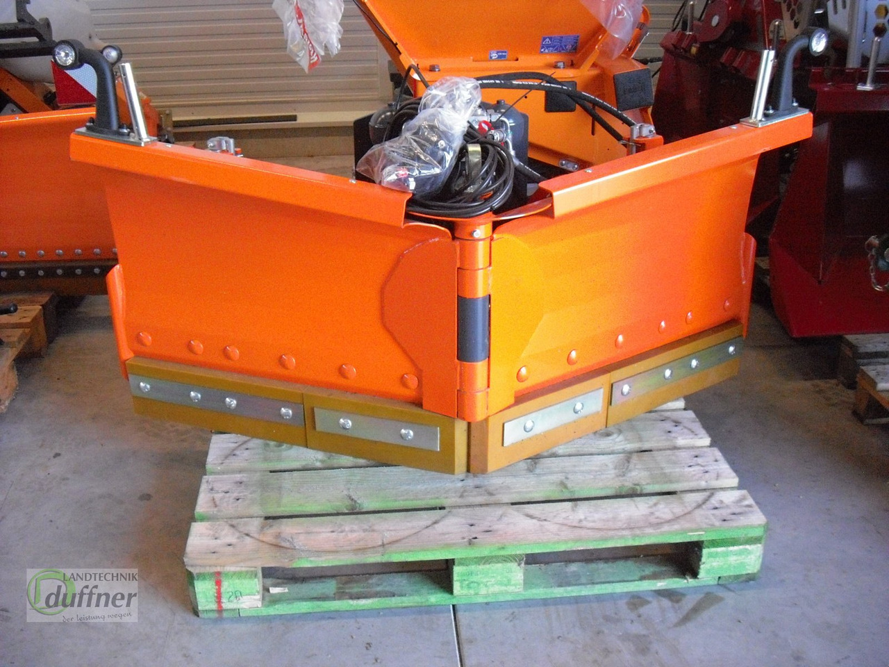Tuchel Vario 180 - Snøplog for Utility-/ Spesiell maskin: bilde 1 Tuchel Vario 180 - Snøplog for Utility-/ Spesiell maskin: bilde 1