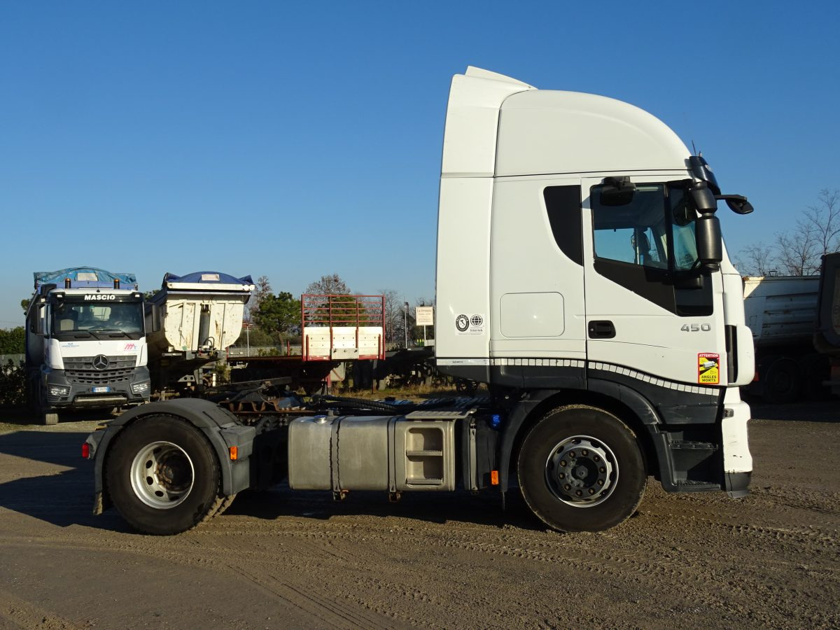 IVECO STRALIS 450 - Trekkvogn: bilde 4 IVECO STRALIS 450 - Trekkvogn: bilde 4
