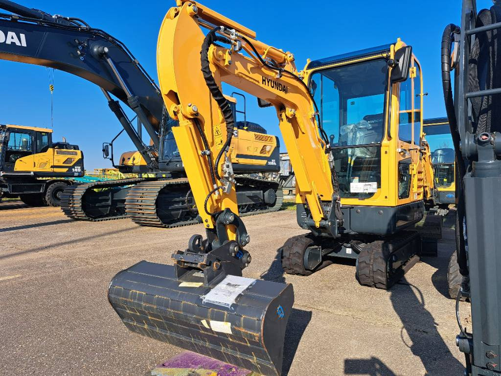 Hyundai R18-9AK - Minigraver: bilde 1 Hyundai R18-9AK - Minigraver: bilde 1