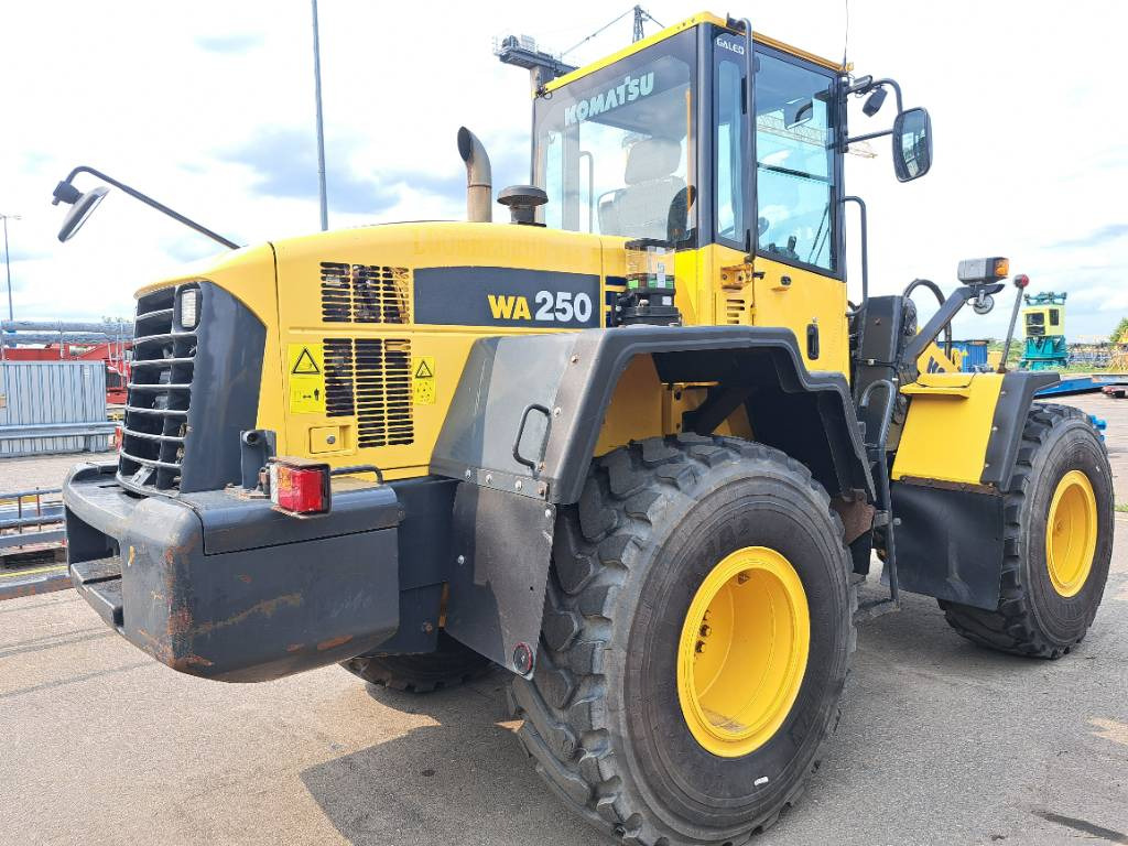 Komatsu WA 250-5H - Hjullaster: bilde 4 Komatsu WA 250-5H - Hjullaster: bilde 4