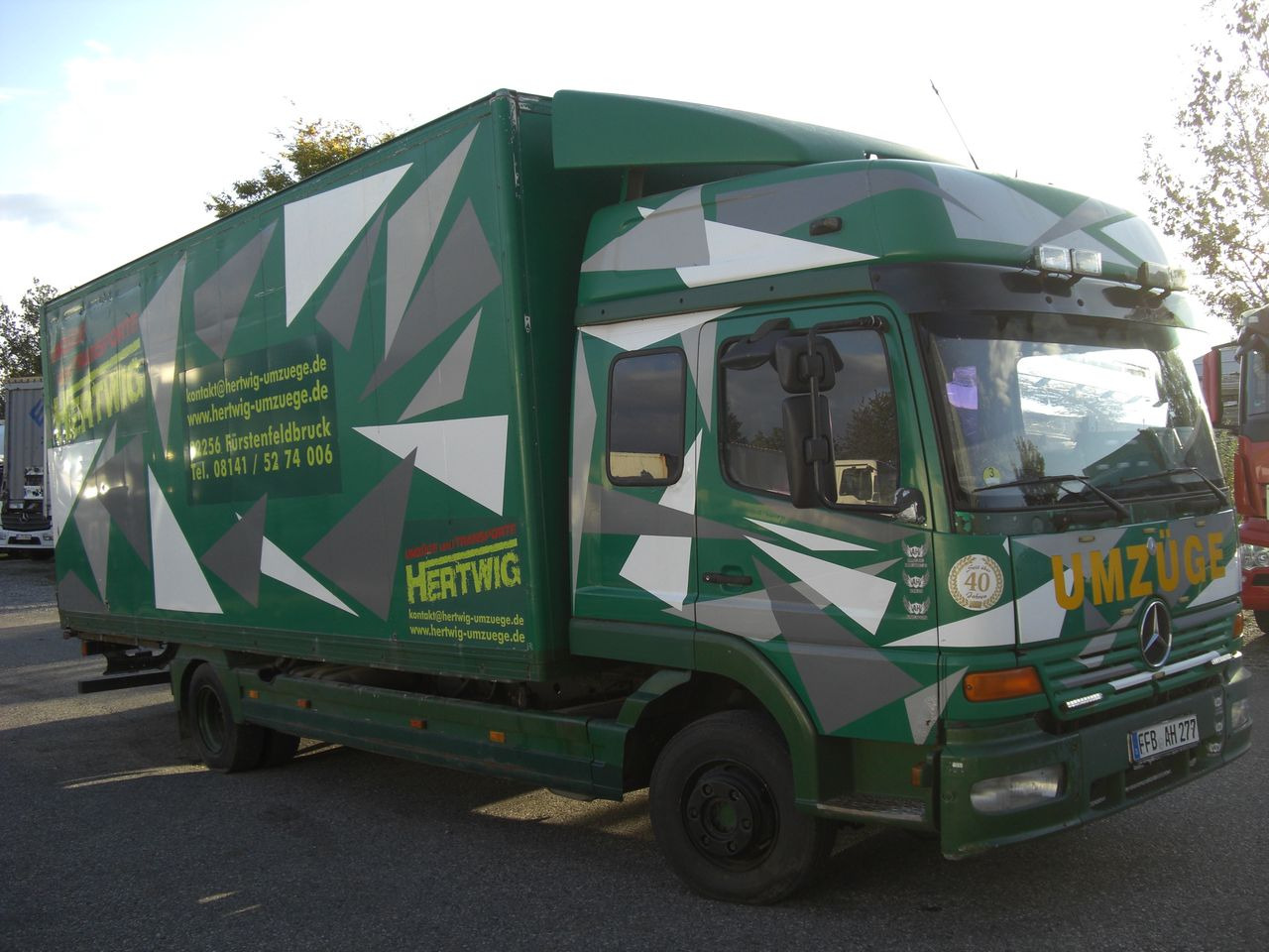 Mercedes-Benz 823L - Skapbil: bilde 2 Mercedes-Benz 823L - Skapbil: bilde 2