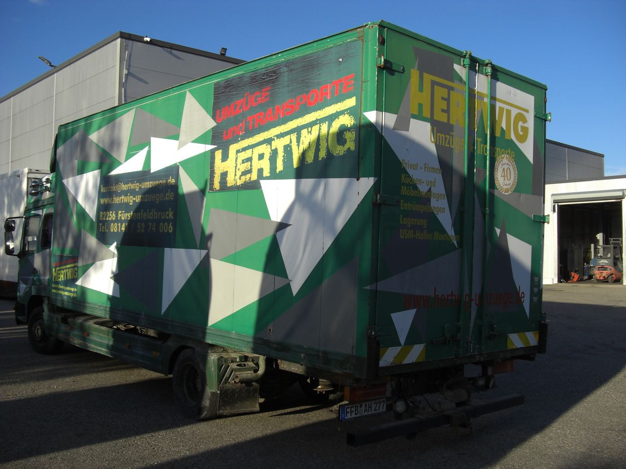 Mercedes-Benz 823L - Skapbil: bilde 4 Mercedes-Benz 823L - Skapbil: bilde 4