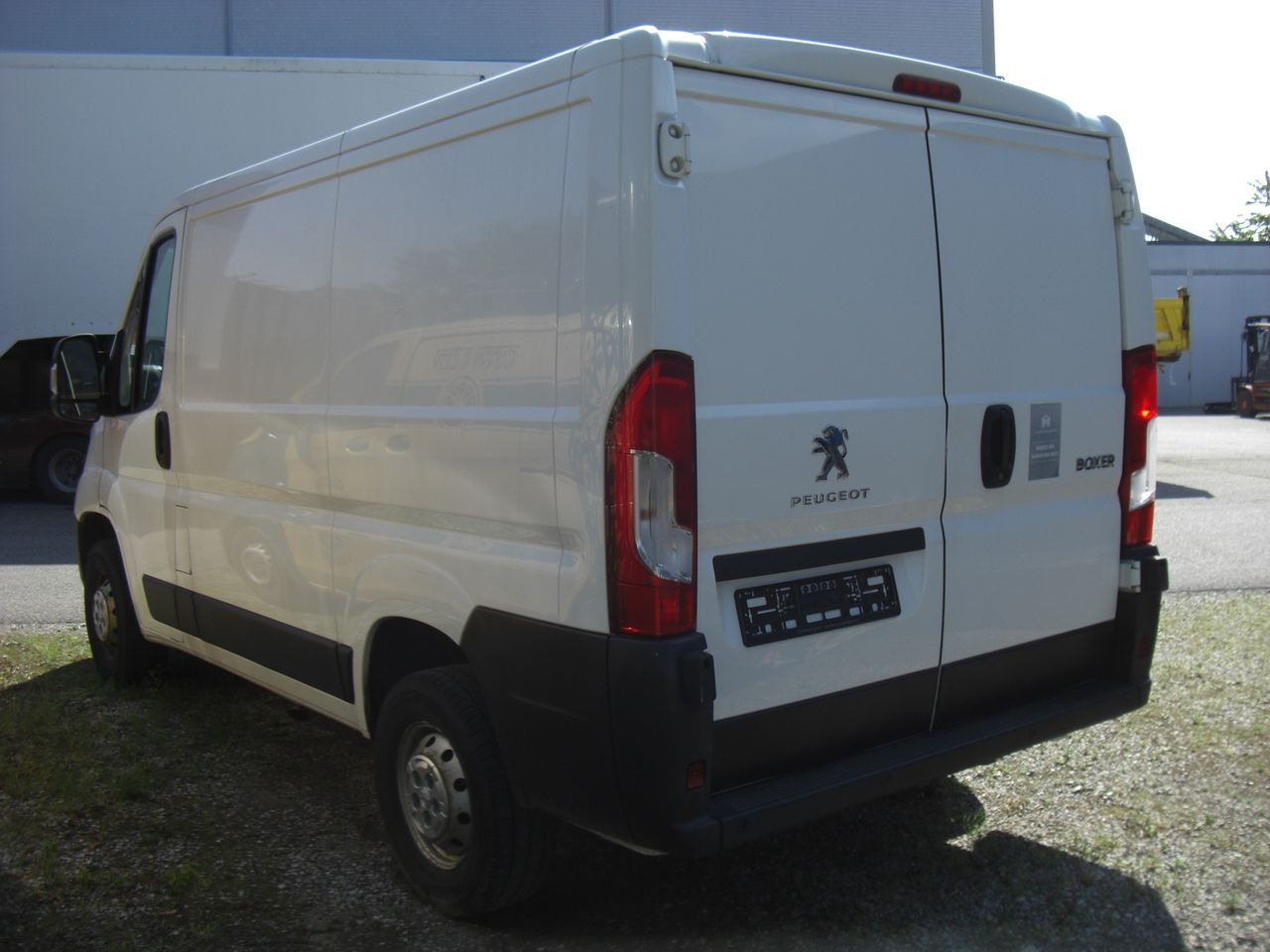 Peugeot BOXER 2,0 KURZ/NIEDRIG - Små varebil: bilde 3 Peugeot BOXER 2,0 KURZ/NIEDRIG - Små varebil: bilde 3