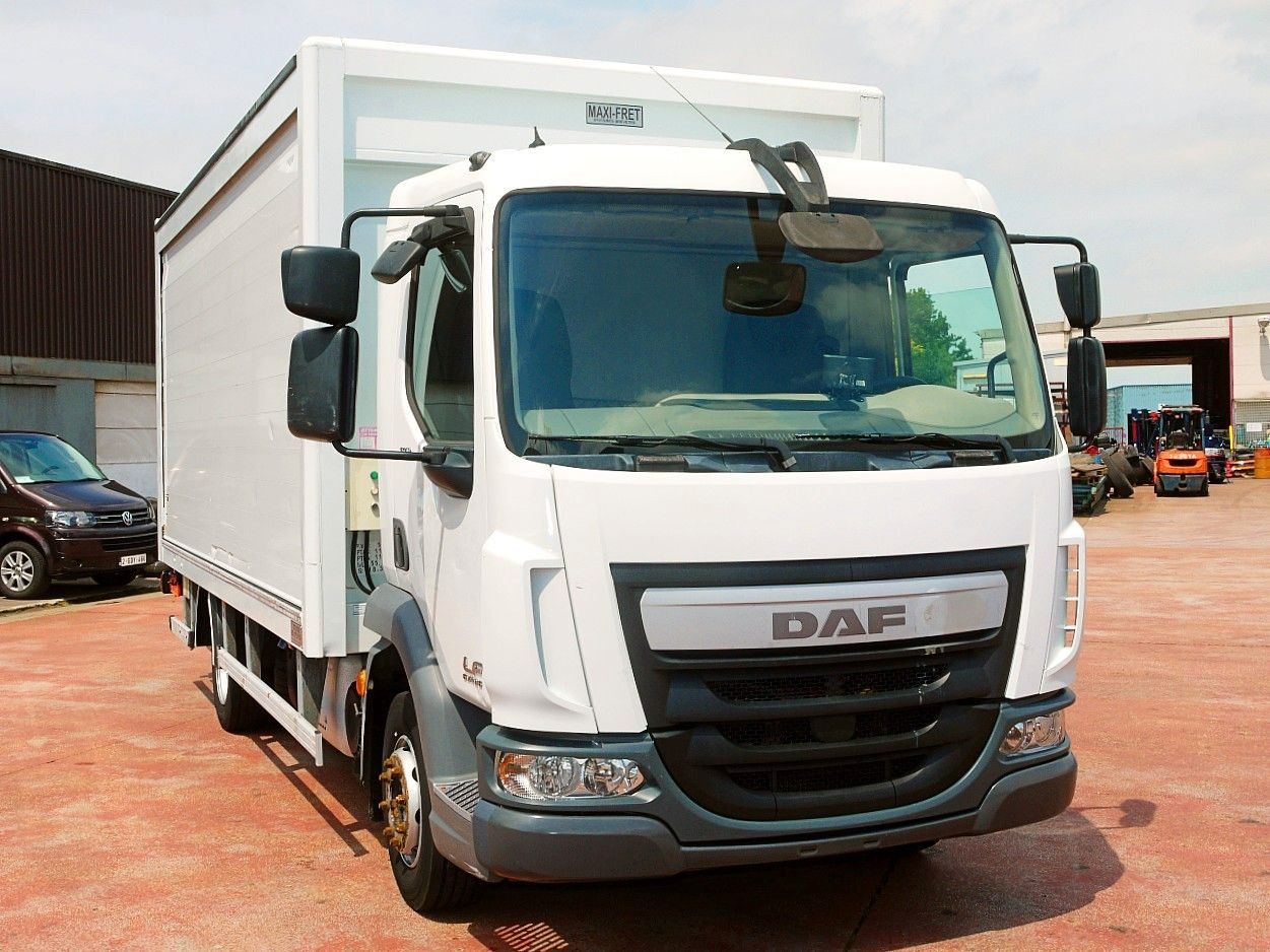 DAF LF 180 12 GETRANKENWAGEN LBW LUFT - Distribusjon av drikkevarer lastebil: bilde 1 DAF LF 180 12 GETRANKENWAGEN LBW LUFT - Distribusjon av drikkevarer lastebil: bilde 1