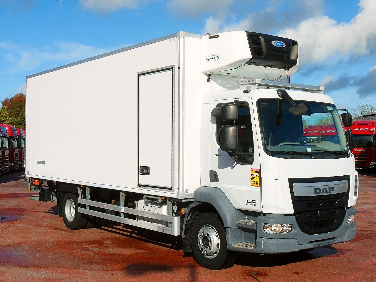 DAF LF 180 14 KUHLKOFFER CARRIER SUPRA 750 A/C - Lastebil med kjøl: bilde 2 DAF LF 180 14 KUHLKOFFER CARRIER SUPRA 750 A/C - Lastebil med kjøl: bilde 2