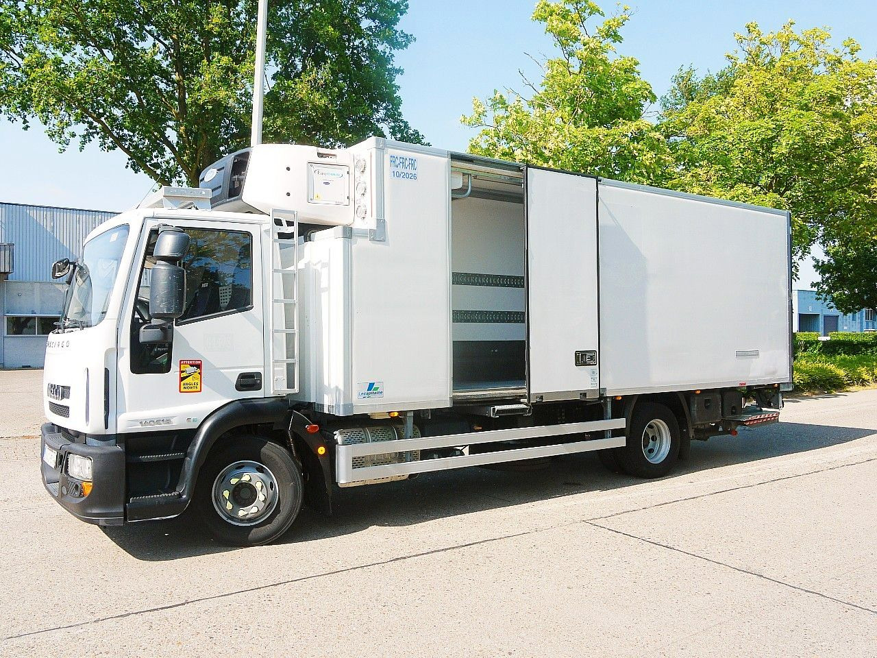Iveco 140E19 EUROCARGO KUHLKOFFER CARRIER SUPRA 1250MT - Lastebil med kjøl: bilde 3 Iveco 140E19 EUROCARGO KUHLKOFFER CARRIER SUPRA 1250MT - Lastebil med kjøl: bilde 3