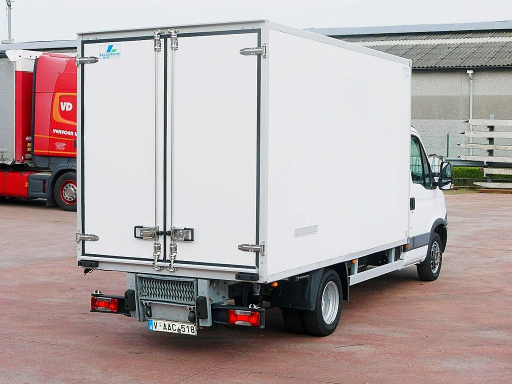 Iveco 35C15 3.0 DAILY KUHLKOFFER CARRIER XARIOS 600 MT - Kjølebil: bilde 5 Iveco 35C15 3.0 DAILY KUHLKOFFER CARRIER XARIOS 600 MT - Kjølebil: bilde 5