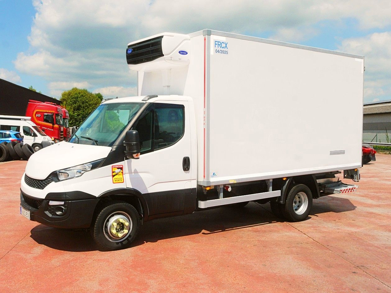 Iveco 70C17 KUHLKOFFER CARRIER XARIOS 500 A/C LUFT LBW - Kjølebil: bilde 4 Iveco 70C17 KUHLKOFFER CARRIER XARIOS 500 A/C LUFT LBW - Kjølebil: bilde 4