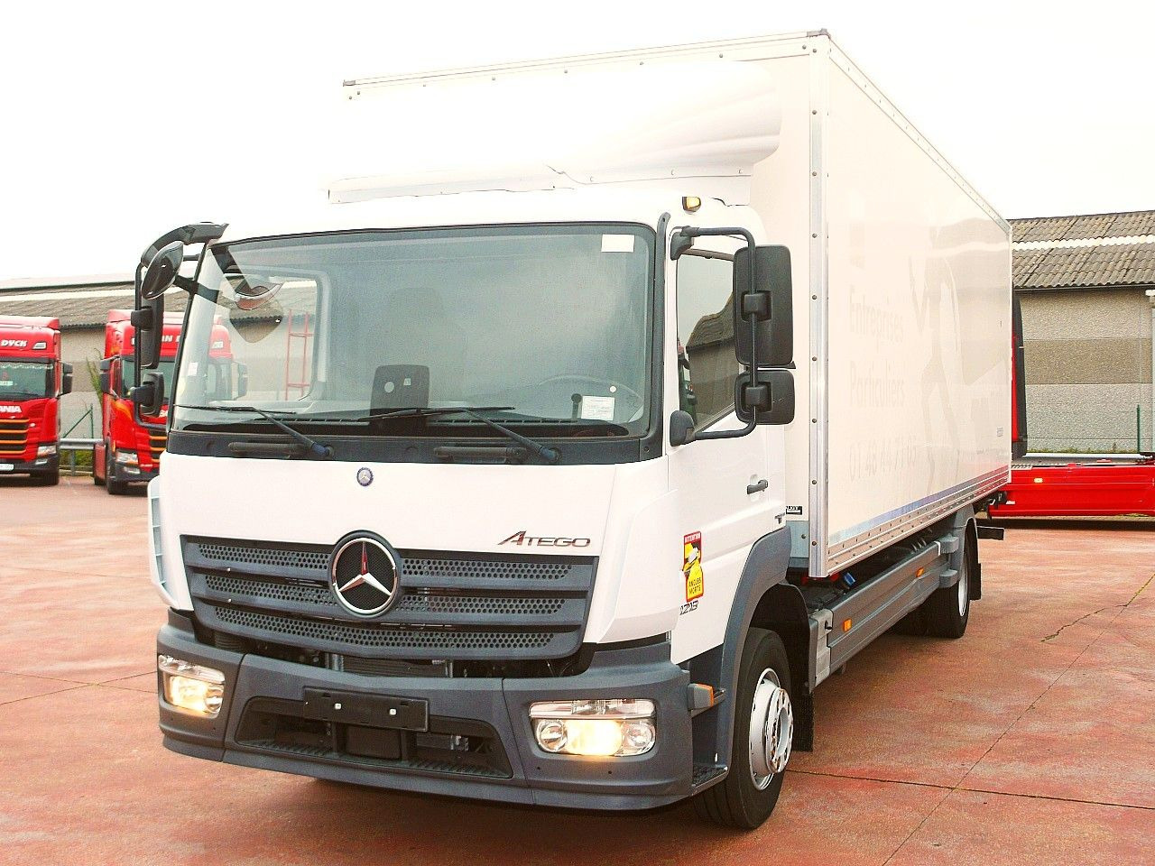 Mercedes-Benz 1218 ATEGO MEUBEL KOFFER A/C 124 Tkm - Varebil med skap: bilde 5 Mercedes-Benz 1218 ATEGO MEUBEL KOFFER A/C 124 Tkm - Varebil med skap: bilde 5