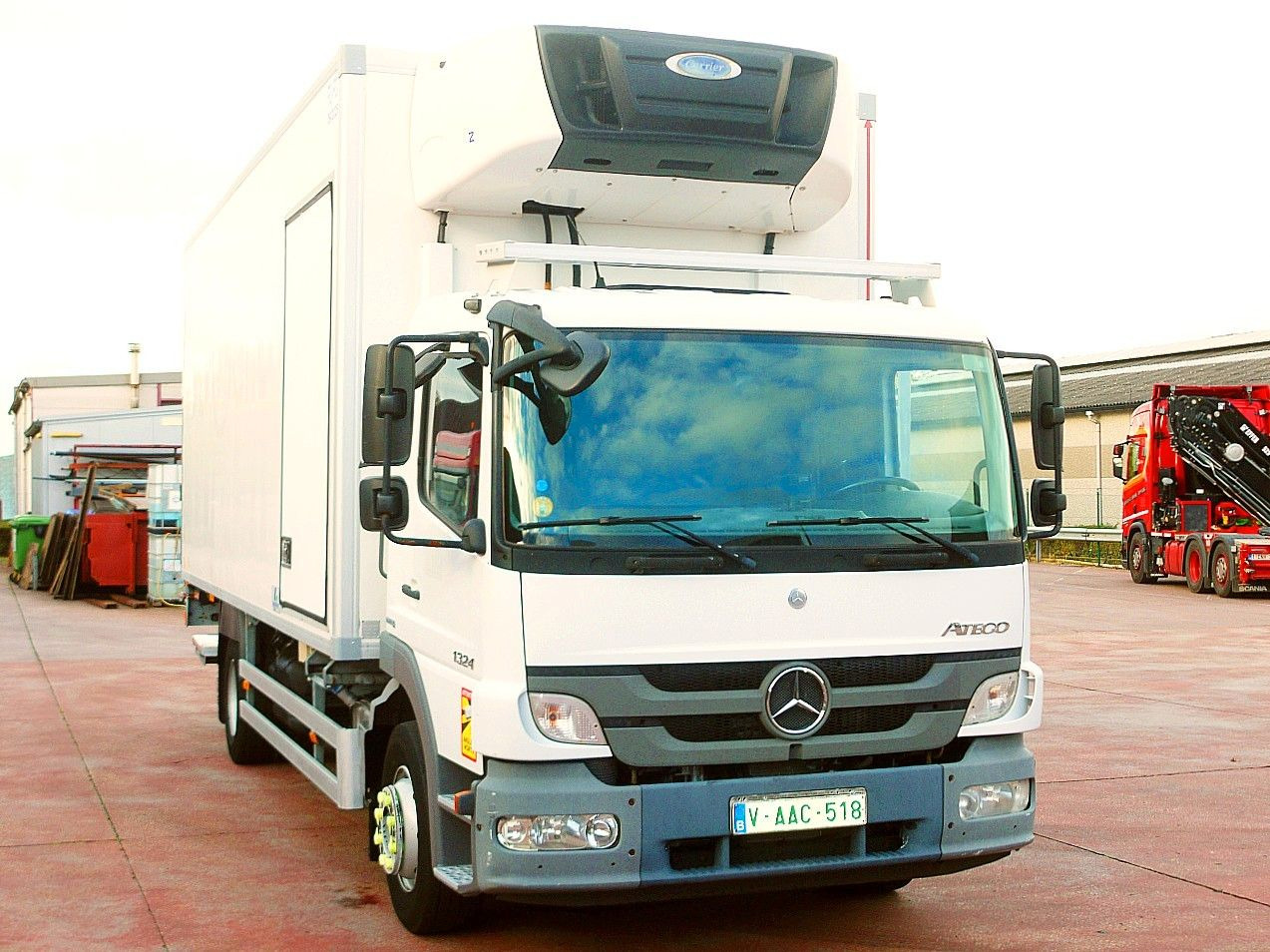 Mercedes-Benz 1324 ATEGO CARRIER SUPRA 1000MT CITY Z. A/C LUFT - Lastebil med kjøl: bilde 1 Mercedes-Benz 1324 ATEGO CARRIER SUPRA 1000MT CITY Z. A/C LUFT - Lastebil med kjøl: bilde 1