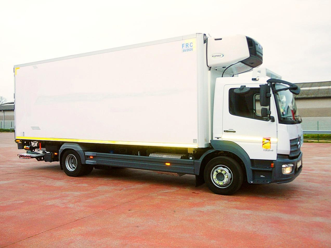 Mercedes-Benz 1324 ATEGO LAMBERET CARRIER SUPRA 1250 A/C - Lastebil med kjøl: bilde 3 Mercedes-Benz 1324 ATEGO LAMBERET CARRIER SUPRA 1250 A/C - Lastebil med kjøl: bilde 3