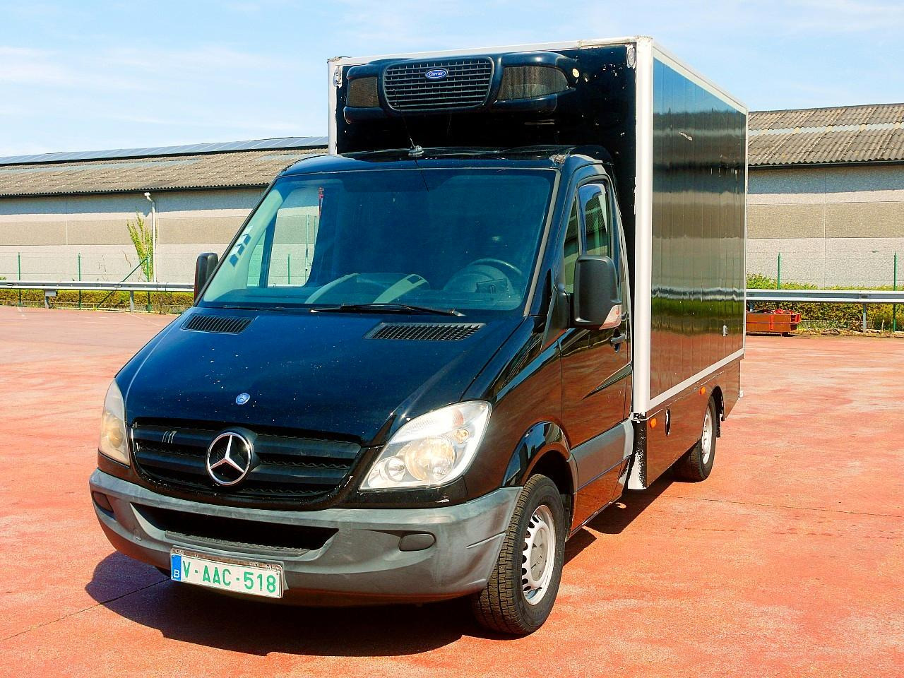 Mercedes-Benz 319 SPRINTER V6 KUHLKOFFER CARRIER PULSOR 600 MT - Kjølebil: bilde 5 Mercedes-Benz 319 SPRINTER V6 KUHLKOFFER CARRIER PULSOR 600 MT - Kjølebil: bilde 5
